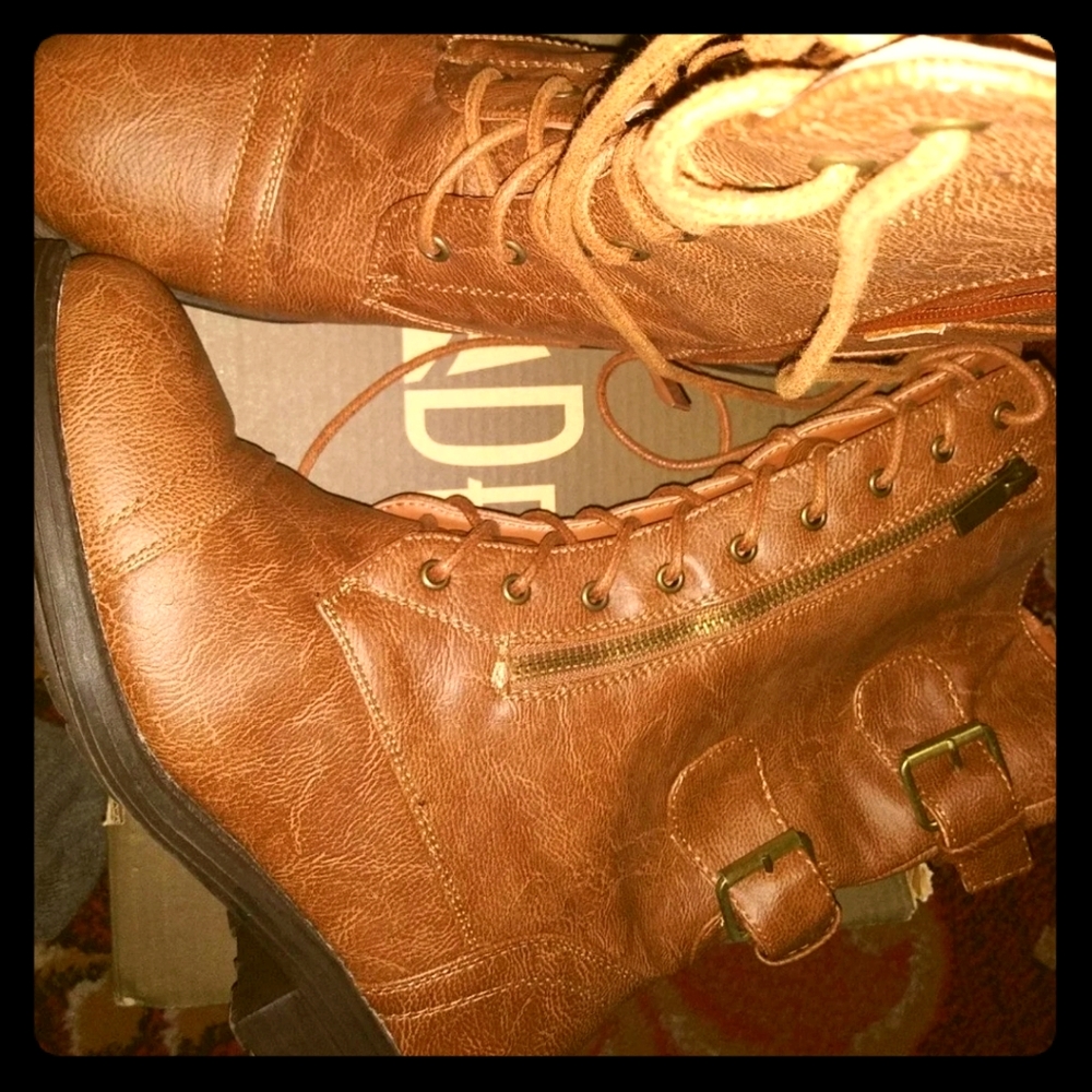 Denali Woman Boots